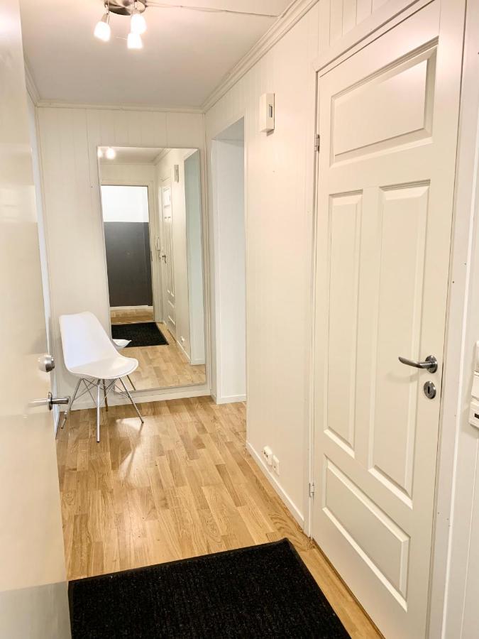 Апартаменты Fin Leilighet, Midt I Hjertet Av Kristiansund. Экстерьер фото