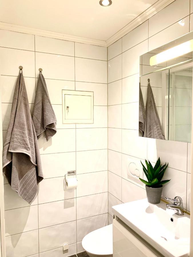 Апартаменты Fin Leilighet, Midt I Hjertet Av Kristiansund. Экстерьер фото